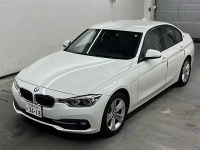 BMW 3-Series  с аукциона в Японии