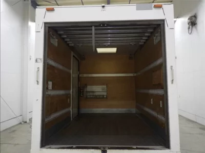 Isuzu ELF  с аукциона в Японии