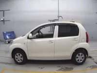 Toyota PASSO лот № 30178 оценка 4.5  с аукциона в Японии 3