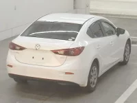 Mazda AXELA лот № 5001 оценка 3.5  с аукциона в Японии 1