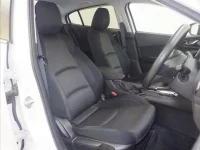 Mazda AXELA лот № 5001 оценка 3.5  с аукциона в Японии 3