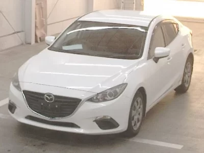 Mazda AXELA  с аукциона в Японии