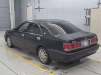Toyota CROWN лот № 90381 оценка 3.5  с аукциона в Японии 5