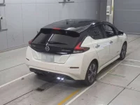 Nissan LEAF лот № 36361 оценка 4.5  с аукциона в Японии 1