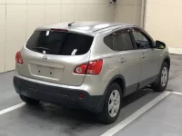 Nissan DUALIS лот № 1168 оценка 3.5  с аукциона в Японии 3