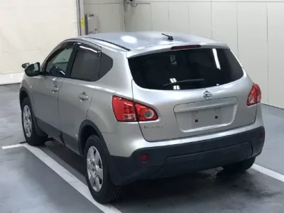 Nissan DUALIS  с аукциона в Японии