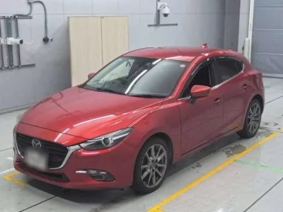 Mazda AXELA  с аукциона в Японии