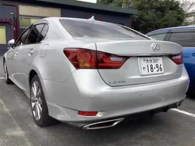 Lexus GS  с аукциона в Японии