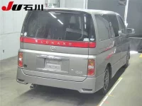 Nissan ELGRAND лот № 7029 оценка 3.5  с аукциона в Японии 1
