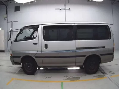 Toyota HIACE VAN  с аукциона в Японии