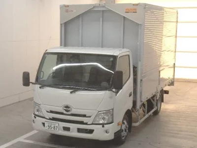 Hino DUTRO  с аукциона в Японии