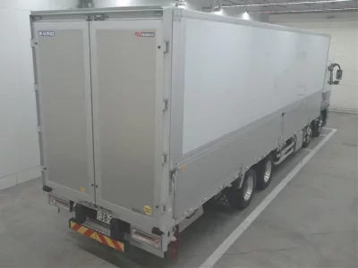 Mitsubishi FUSO TRUCK  с аукциона в Японии