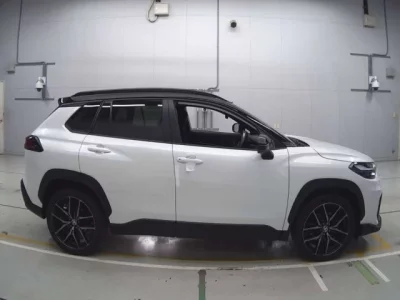 Toyota COROLLA CROSS  с аукциона в Японии