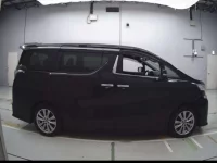 Toyota VELLFIRE лот № 30212 оценка 4  с аукциона в Японии 2