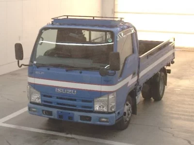 Isuzu ELF