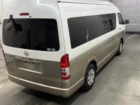 Toyota HIACE лот № 10160 оценка 3.5  с аукциона в Японии 4
