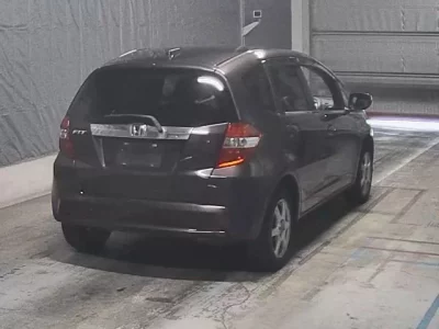 Honda FIT  с аукциона в Японии