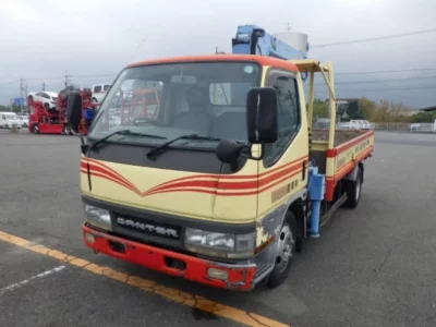Mitsubishi CANTER  с аукциона в Японии