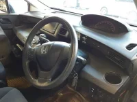 Honda FREED лот № 90446 оценка 3  с аукциона в Японии 6