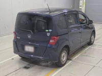 Honda FREED лот № 90446 оценка 3  с аукциона в Японии 1