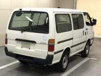 Toyota HIACE VAN лот № 6109 оценка R  с аукциона в Японии 3