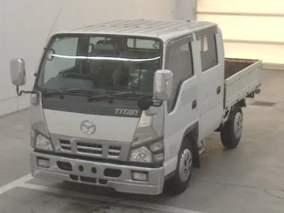 Mazda TITAN  с аукциона в Японии