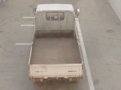 Isuzu ELF  с аукциона в Японии
