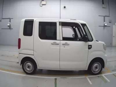 Daihatsu HIJET CADDIE