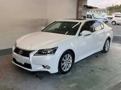 Lexus GS  с аукциона в Японии