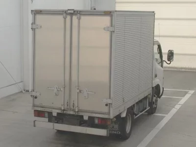 Hino DUTRO  с аукциона в Японии
