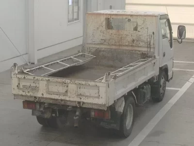 Isuzu ELF  с аукциона в Японии