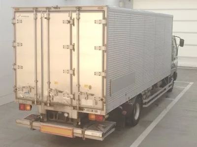 Mitsubishi FUSO FIGHTER