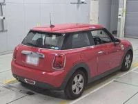 BMW MINI лот № 90463 оценка 4  с аукциона в Японии 1