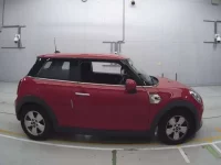 BMW MINI лот № 90463 оценка 4  с аукциона в Японии 2