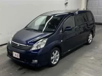 Toyota ISIS лот № 70146 оценка 3.5  с аукциона в Японии 3