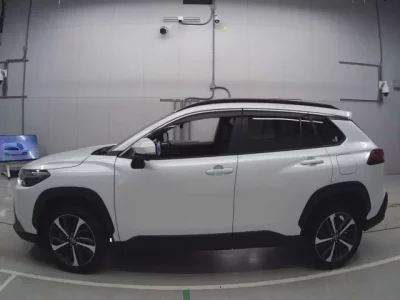 Toyota COROLLA CROSS  с аукциона в Японии