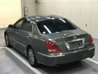 Toyota CROWN лот № 6115 оценка 3.5  с аукциона в Японии 1