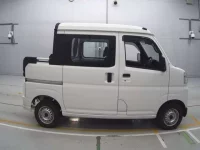 Daihatsu HIJET VAN лот № 3104 оценка 5  с аукциона в Японии 2