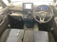 Nissan ROOX лот № 3420 оценка 3.5  с аукциона в Японии 2