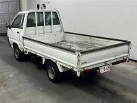 Toyota TOWN ACE TRUCK лот № 85032 оценка 3.5  с аукциона в Японии 1