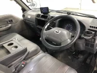 Mazda BONGO лот № 6126 оценка 3.5  с аукциона в Японии 4