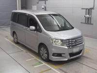 Honda STEP WAGON лот № 90500 оценка 3.5  с аукциона в Японии 4