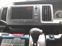 Honda STEP WAGON лот № 90500 оценка 3.5  с аукциона в Японии 9