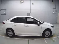 Toyota COROLLA лот № 33369 оценка 4.5  с аукциона в Японии 2