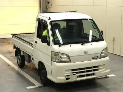 Toyota PIXIS TRUCK  с аукциона в Японии