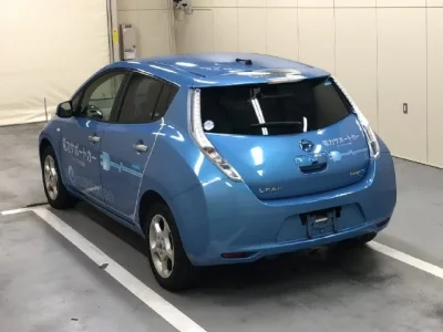 Nissan LEAF  с аукциона в Японии