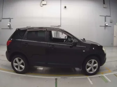 Nissan DUALIS  с аукциона в Японии