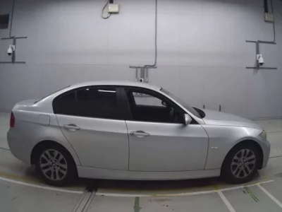 BMW 3-Series  с аукциона в Японии