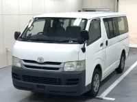 Toyota HIACE VAN лот № 6144 оценка 3  с аукциона в Японии 2
