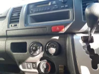 Toyota HIACE VAN лот № 30285 оценка 3.5  с аукциона в Японии 9